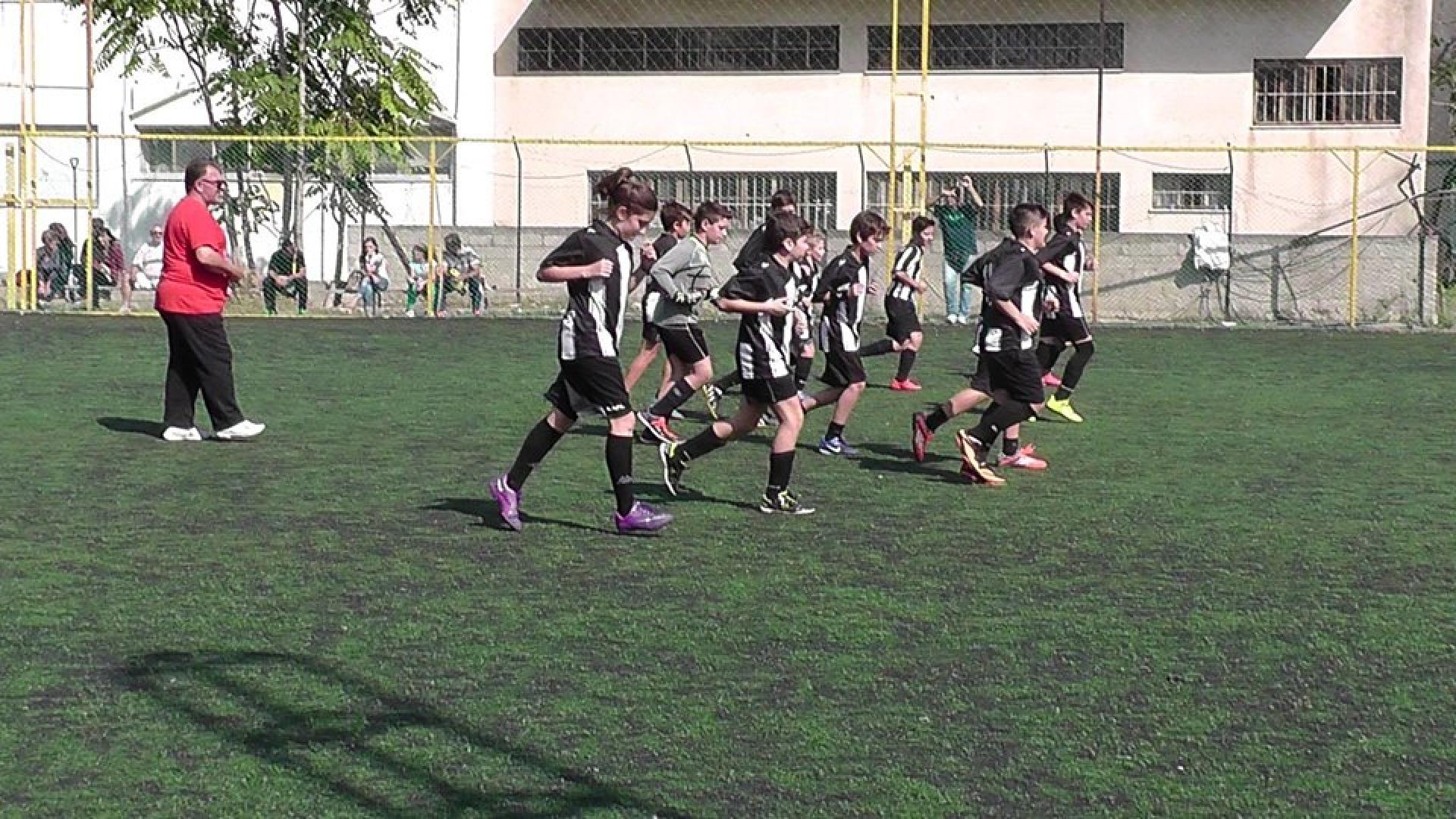 24 - Οκτ 2015, ΠΟΔΟΣΦΑΙΡΟ ΜΕΛΑΣ ο Αγιος Ελευθέριος