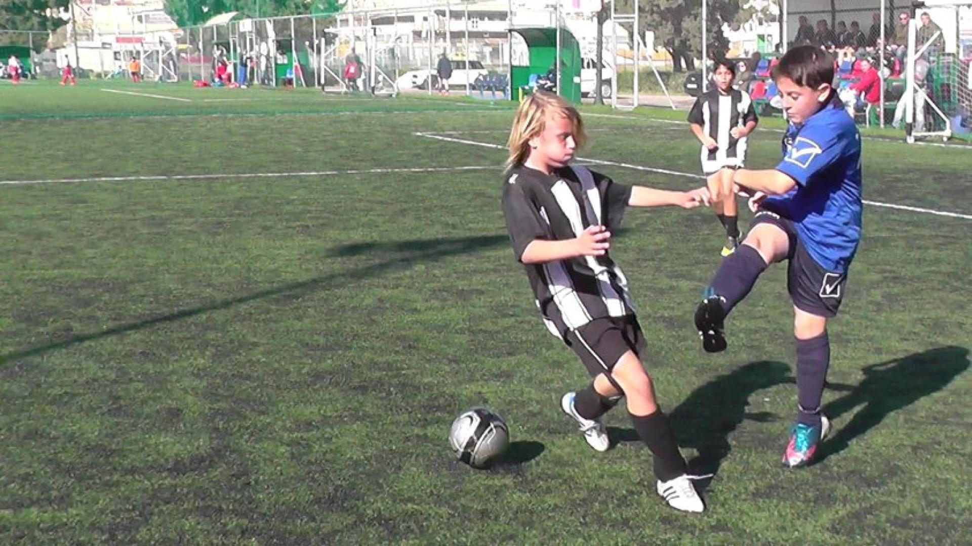 6-7 ΔΕΚ, ΠΟΔΟΣΦΑΙΡΟ ΜΕΛΑΣ ο Αγιος Ελευθέριος
