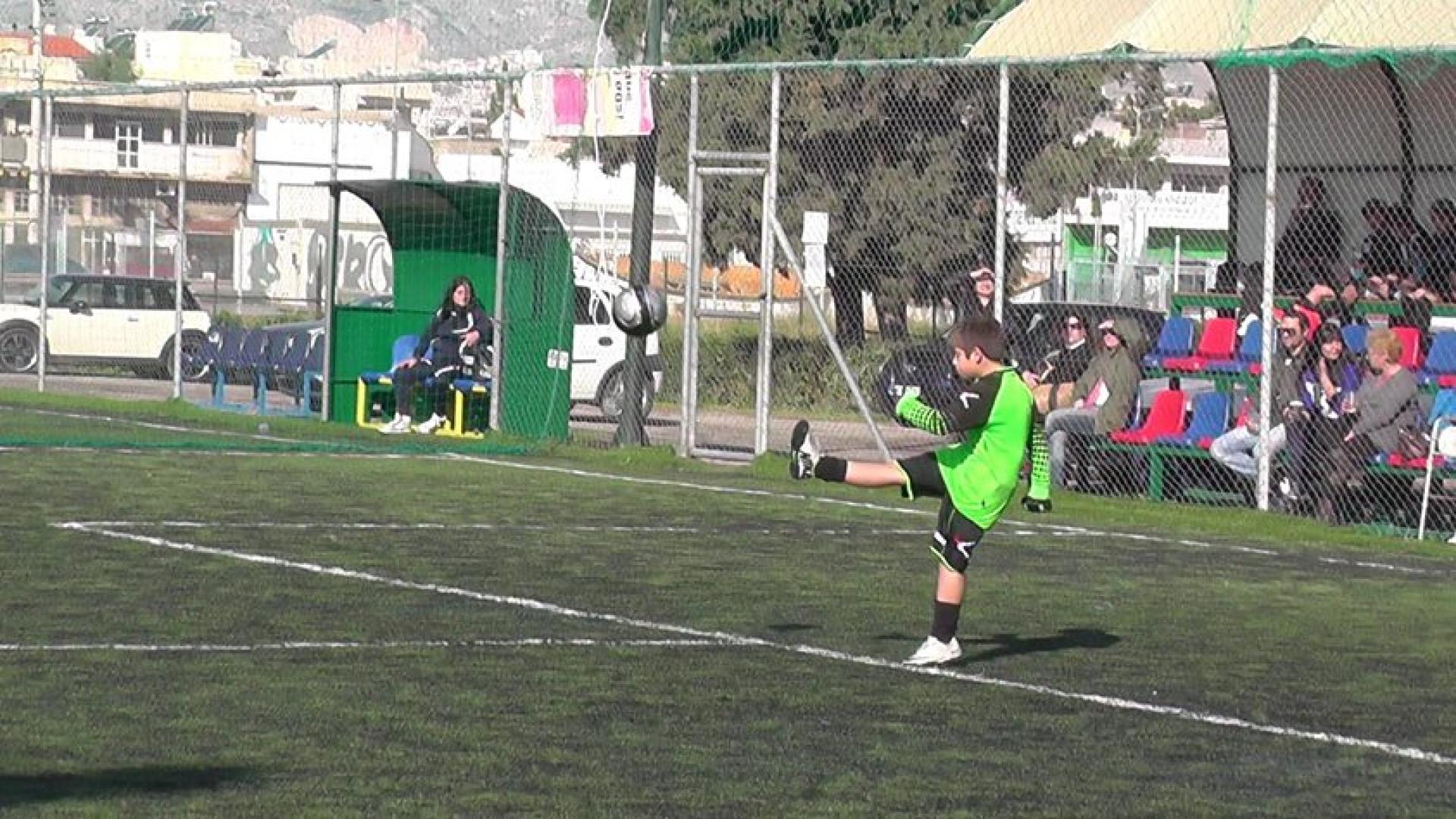 6-7 ΔΕΚ, ΠΟΔΟΣΦΑΙΡΟ ΜΕΛΑΣ ο Αγιος Ελευθέριος