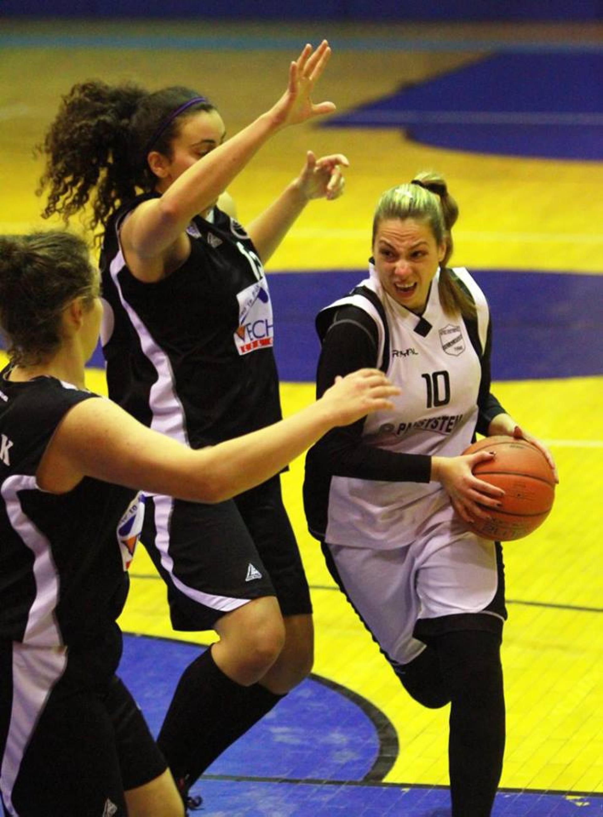 ΠΡΩΤΑΘΛΗΜΑ ΕΣΚΑ A' ΓΥΝΑΙΚΩΝ, 2015-16, B' γύρος, 4η Αγωνιστική