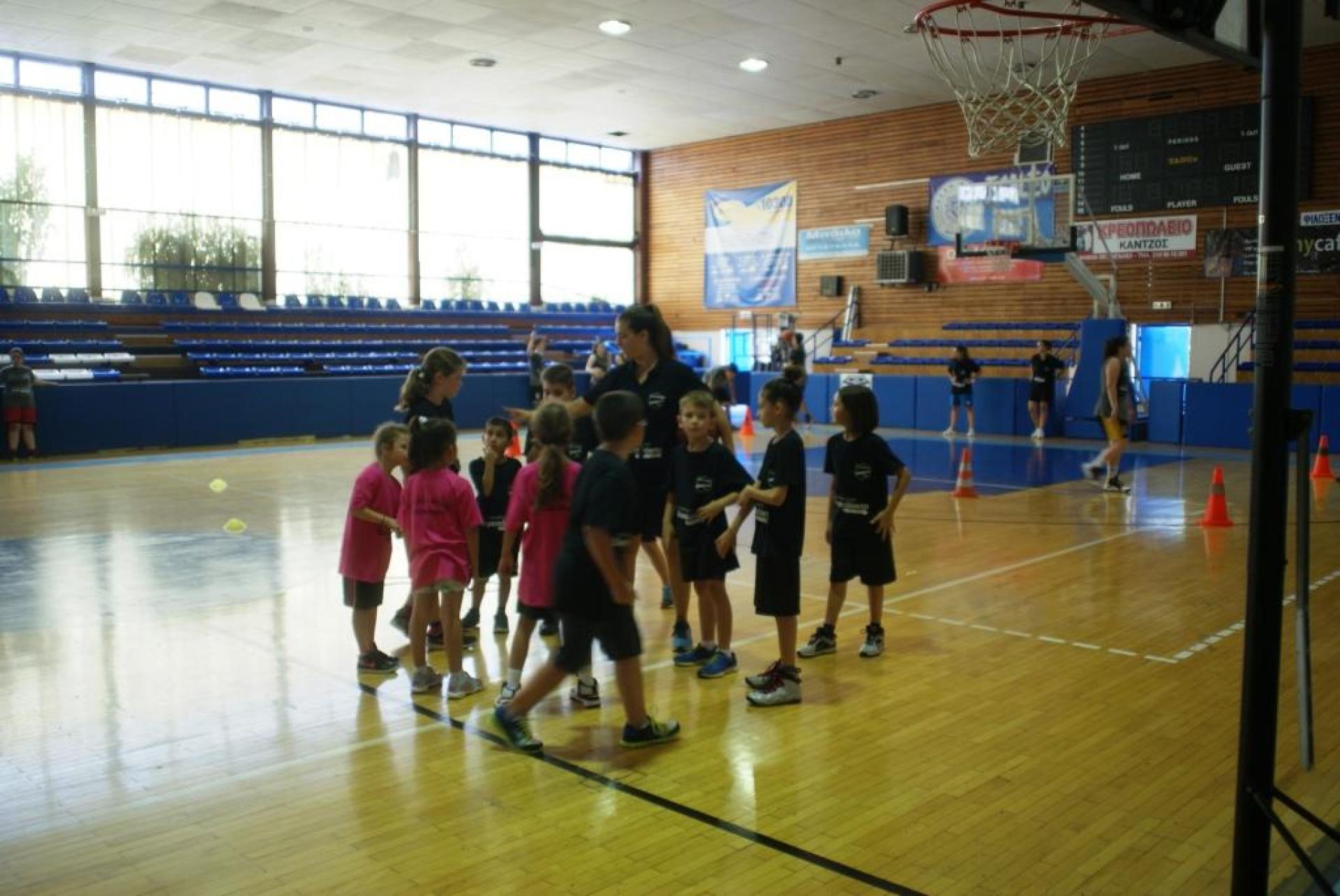 1ο Basketball Summercamp ΜΕΛΑΣ, εκμάθηση βασικών δεξιοτήτων