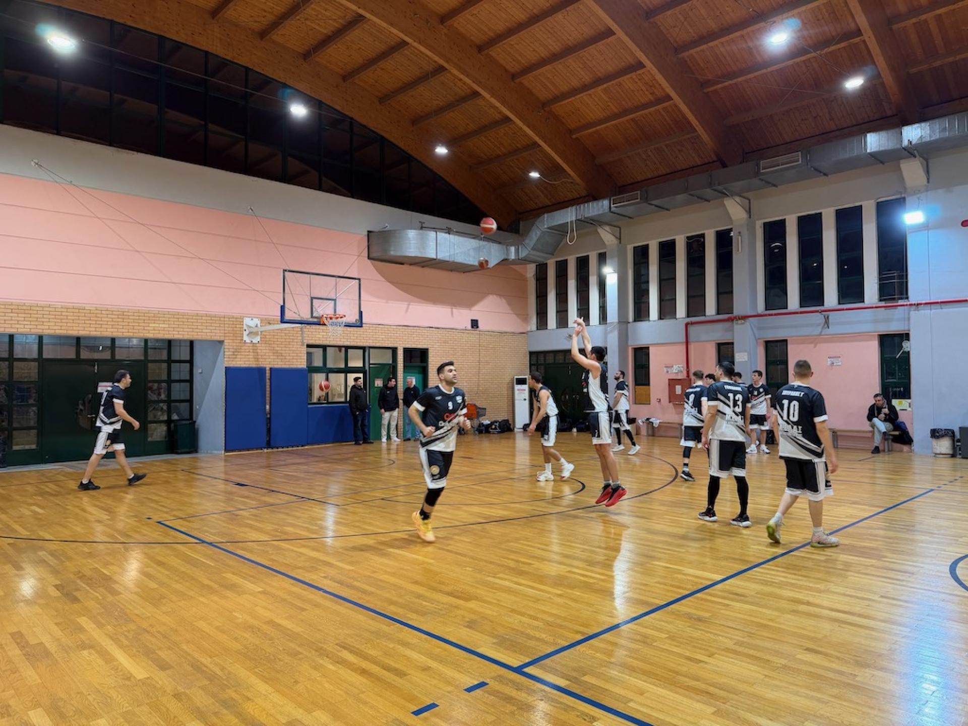 ΠΡΩΤΑΘΛΗΜΑ 2025-2026 Δ' ΕΣΚΑ ΑΝΔΡΩΝ 3ος Όμιλος, 16η Αγωνιστική ΜΕΛΑΣ Ο ΑΓΙΟΣ ΕΛΕΥΘΕΡΙΟΣ (64) - (63) ΓΣ ΑΝΟΙΞΗΣ 78 Φωτό 06 Προθέρμανση